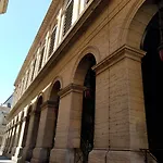 Bed & Breakfast Loge De L'opera