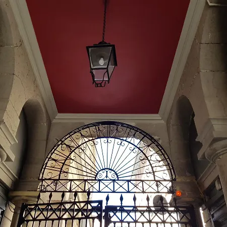 Loge De L'opera Frühstückspension Lyon